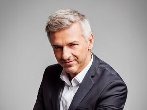 Tabuk nélkül - Pódiumbeszélgetés Alföldi Róberttel